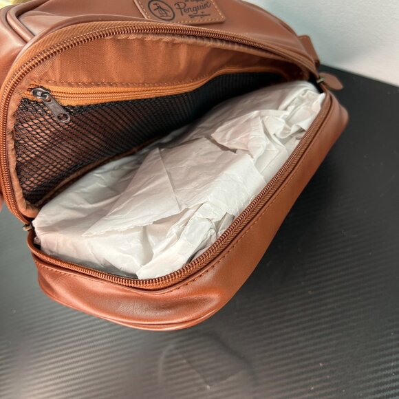 Penguin By Munsingwear Mens Leather Travel Kit Bag W/ Zip Closure & Carry Handle - Picture 11 of 13